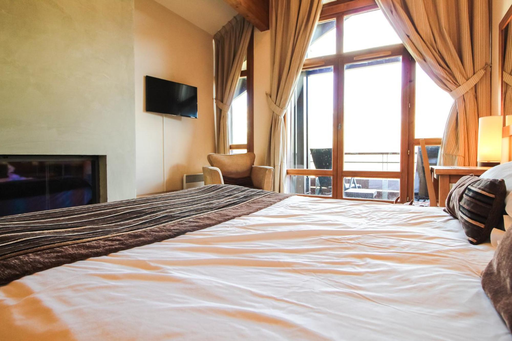 Exceptional 3 Bed Penthouse With Fireplace And Stunning Views Flaine Eksteriør billede